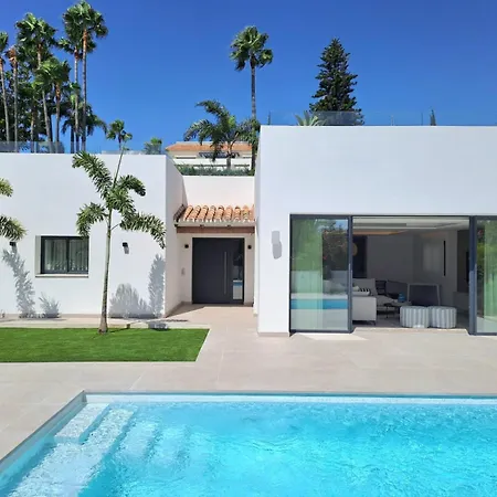 빌라 Noctua 016 El Pilar 1